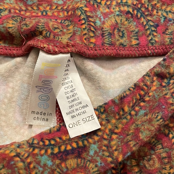 LuLaRoe leggings- muted colors great for back to school - Picture 4 of 4